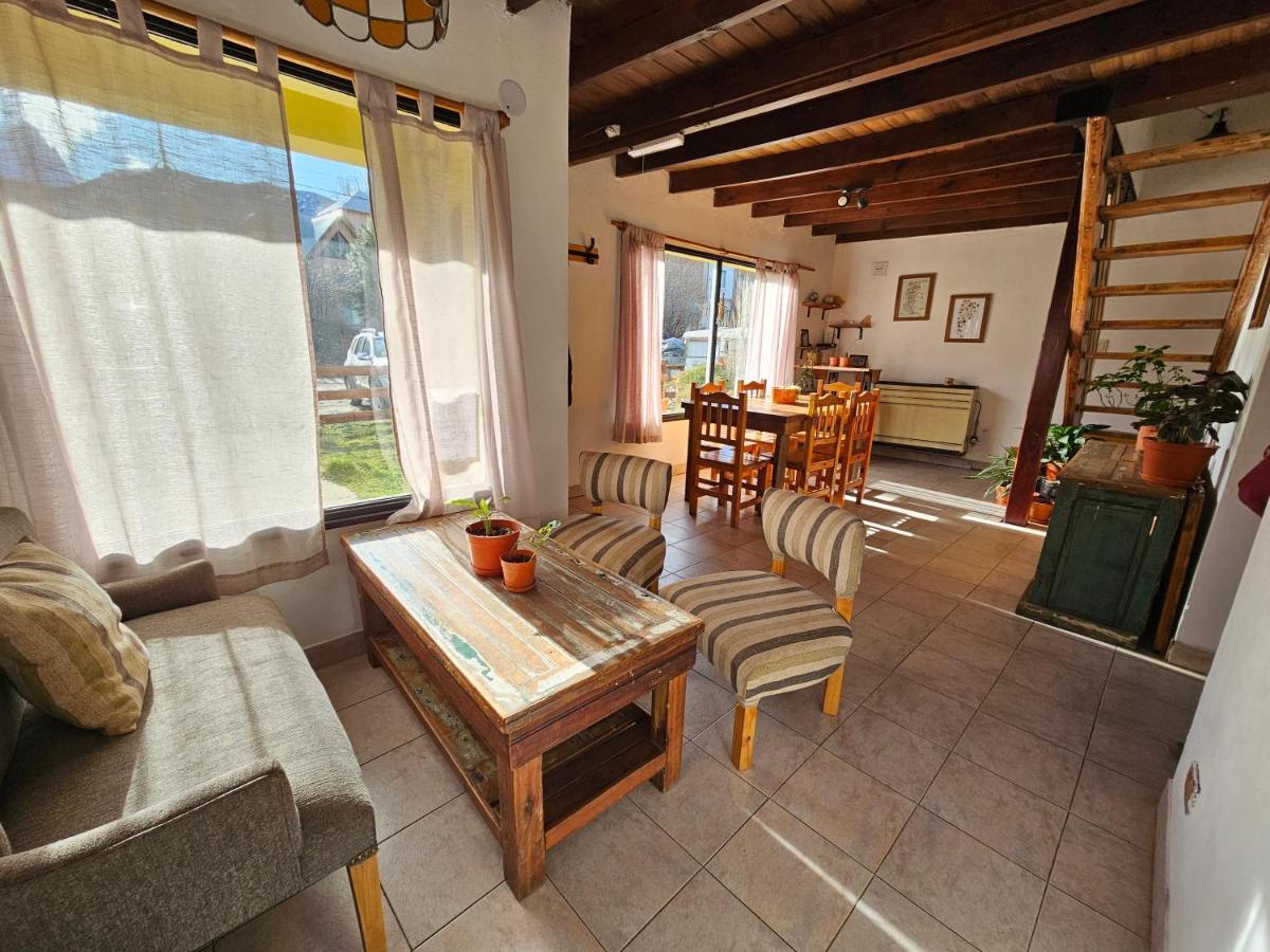 Yellow House Cottage エル・チャルテン エクステリア 写真